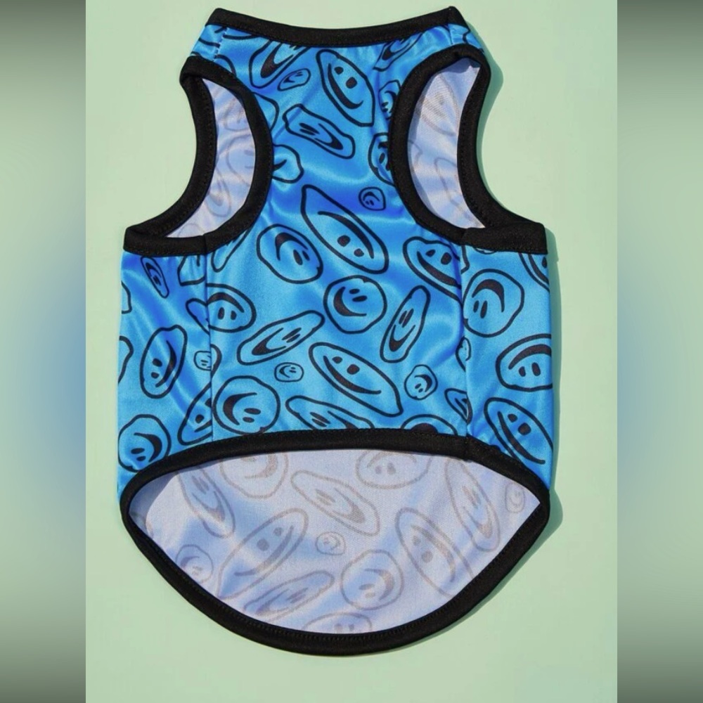 dog clothing , size L in small dog size.